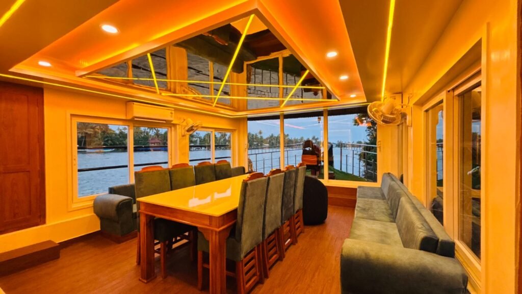 3 bedroom houseboat Alleppey dining area setup